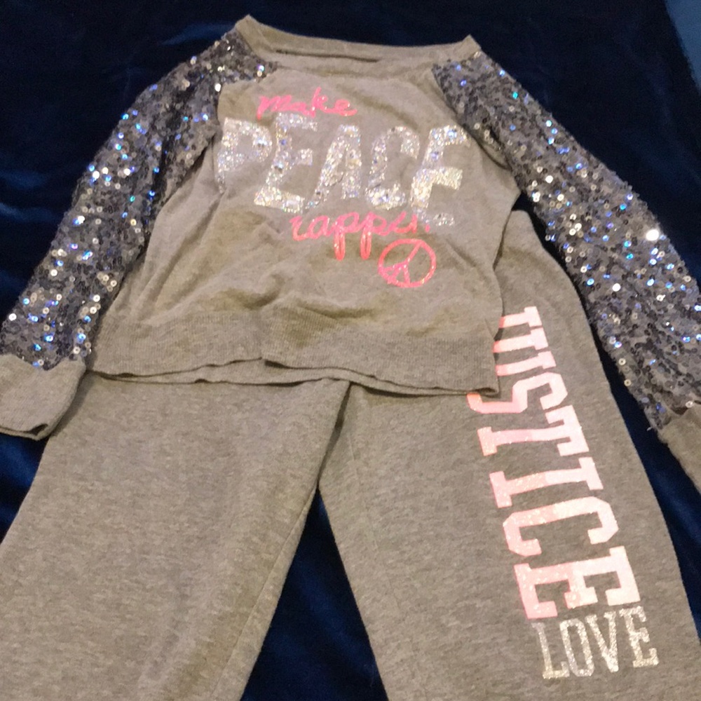 Glittery shirt and sweatpants